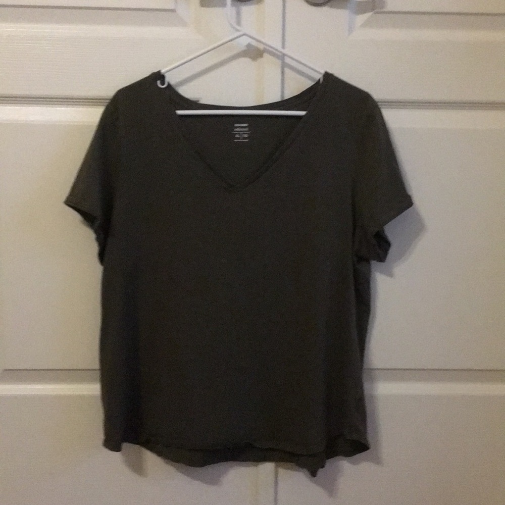 Tee shirt olive green